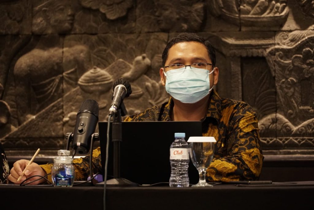 Ketua Lembaga Sertifikasi Profesi (LSP) ITS Arya Yudhi Wijaya MKom yang turut serta membantu dalam pelaksanaan program pengembangan skema kompetensi berstandar industri