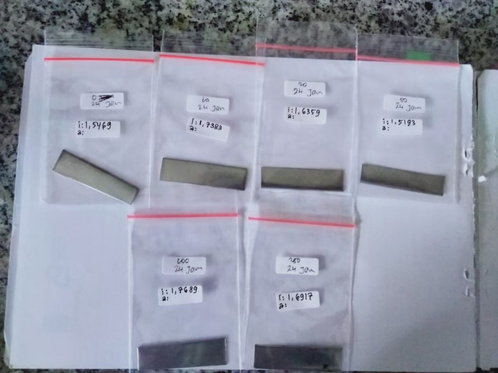 Logam yang digunakan untuk uji coba laju korosi oleh Tim Platinum ITS