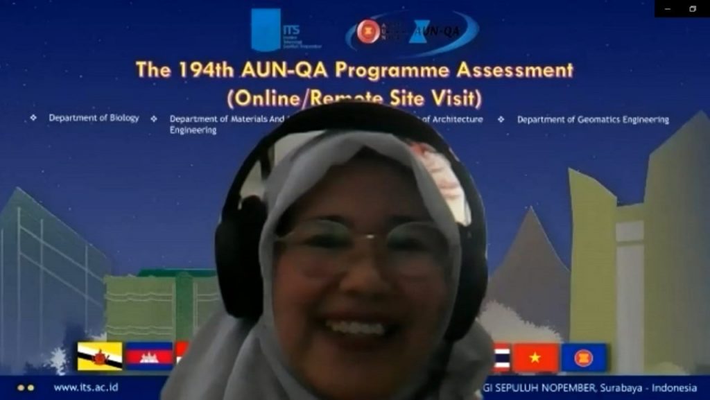 Kepala Kantor Penjaminan Mutu (KPM) ITS Prof Dr Aulia Siti Aisjah yang terlibat dalam penilaian sertifikasi AUN-QA untuk keempat departemen di ITS