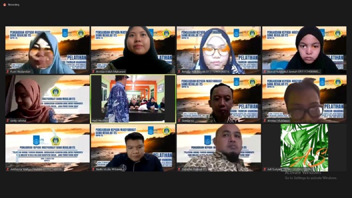 Potret Pelatihan Marine Tourism Branding yang diselenggarakan secara virtual oleh tim Abmas ITS