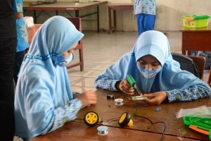 Kenalkan Robot Sejak Dini, Cetak Generasi Melek Teknologi