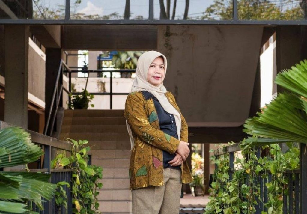 Dr. Dewi Hidayati S.Si, M.Si, Kepala Departemen Biologi ITS