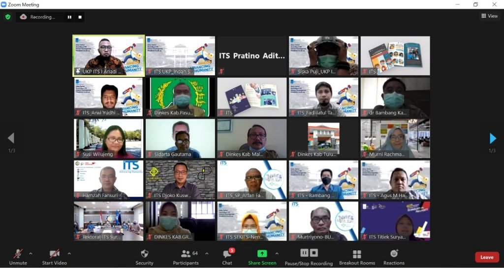 Sebagian peserta acara yang hadir secara daring melalui Zoom