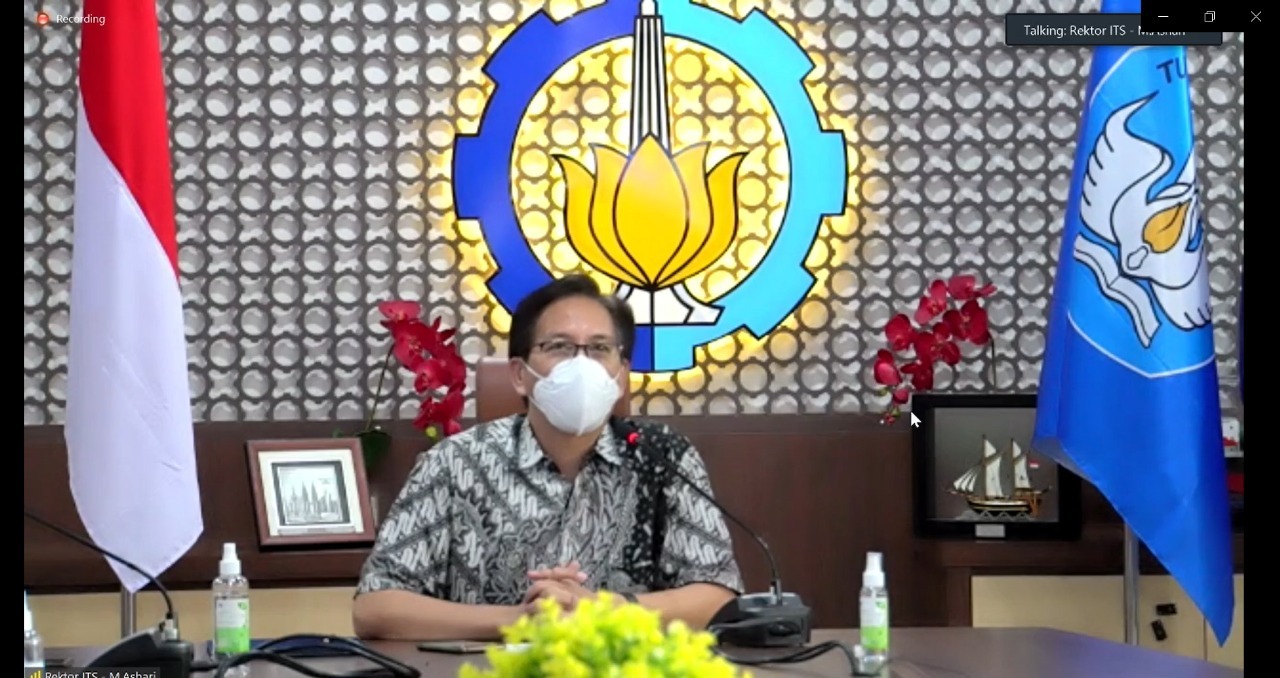 Sambutan dari Rektor ITS Prof Dr Ir Mochamad Ashari MEng pada acara penandatangan MoU dengan Pemerintah Kabupaten Luwu Utara secara daring
