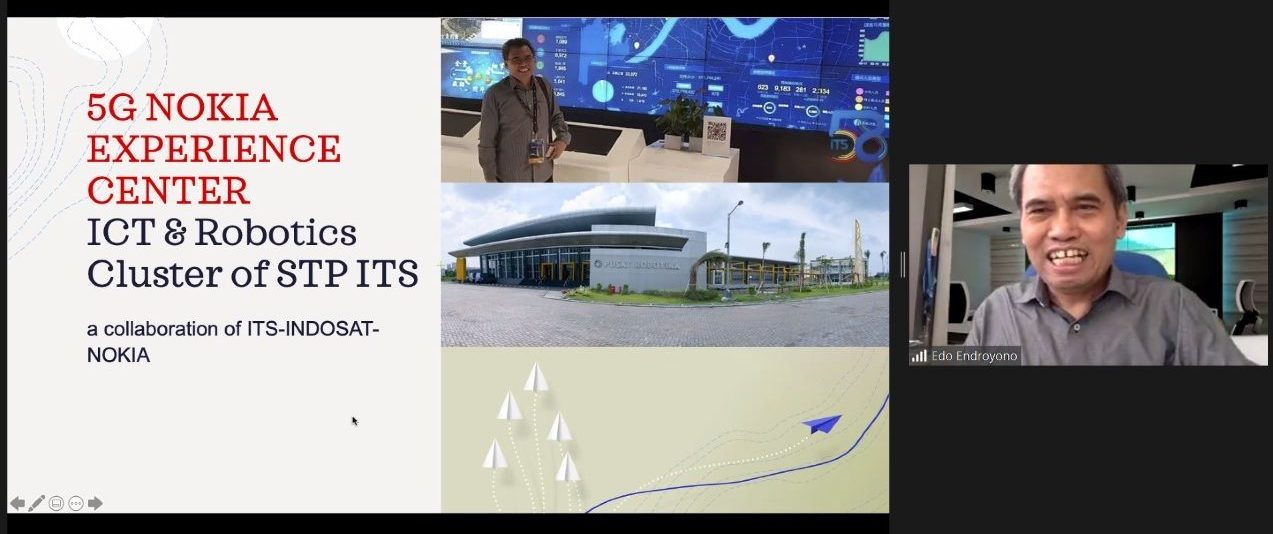 Dr. Ir Endroyono DEA is presenting the soon to be built 5G Experience Center program at ITS