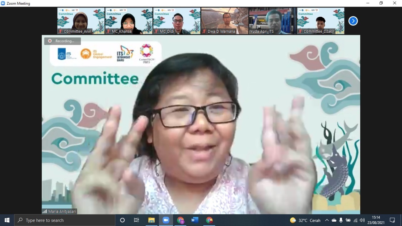 Dr Maria Anityasari ST MEng Sc, Director of ITS Global Partnership, while giving a speech at the virtual opening of CommTECH 2021
