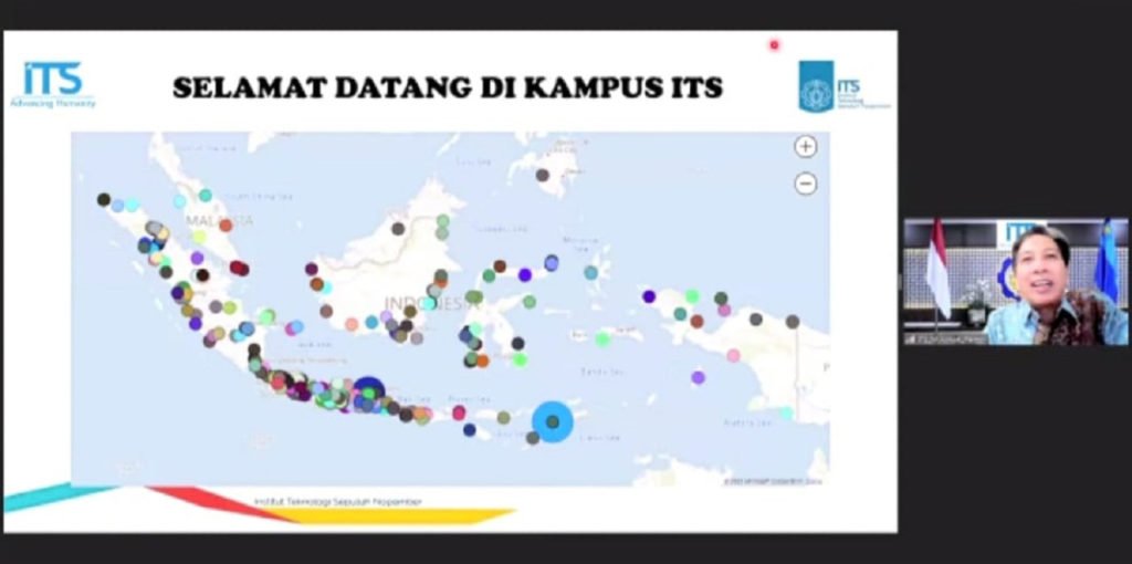 Pemaparan materi tentang Pengenalan Informasi Lingkungan ITS oleh Rektor ITS Prof Dr Ir Mochamad Ashari MEng