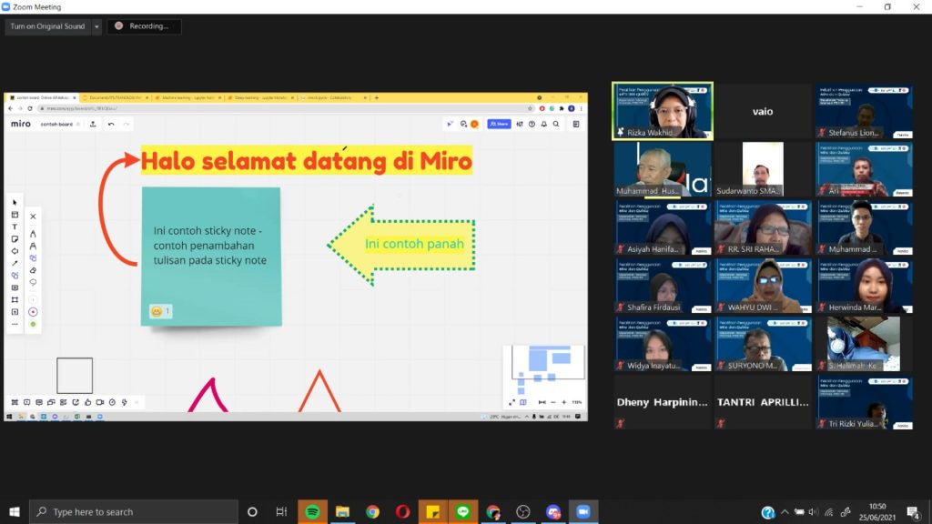 Pemaparan materi mengenai pengoperasian platform Miro oleh tim KKN Abmas ITS secara virtual