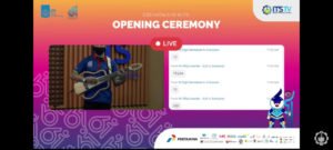 Gitar rotan dengan laminasi bambu karya inovator ITS Dr Agus Windarto DEA yang dilelang seharga Rp 20 juta