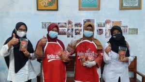 KKN ITS Bantu Proses Sertifikasi Halal UMKM Madiun