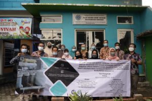 Tim KKN ITS Bantu Atasi Masalah Kualitas Air Panti Asuhan di Desa Suwaluh