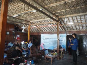 KKN Abmas ITS Sosialisaikan Pengelolaan Air Bersih di Pacitan