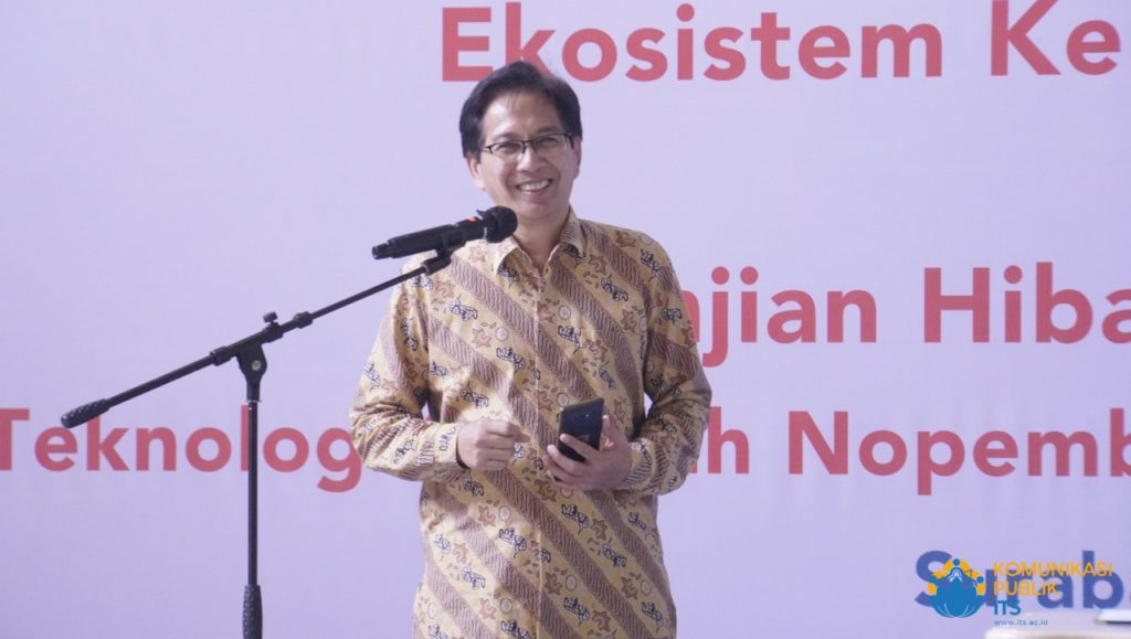 Rektor ITS Prof Dr Ir Mochamad Ashari MEng saat memberikan sambutan pada acara MoU antara ITS dengan BNI