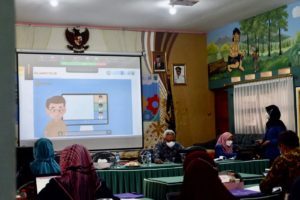 ITS Kenalkan Media Pembelajaran Baru kepada Guru SD