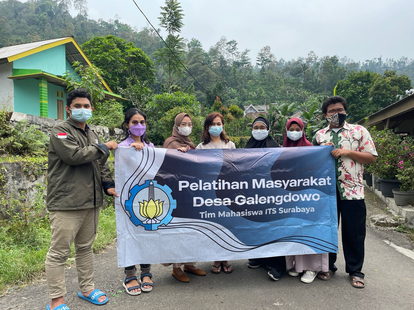 Orgimchak odam porno oyin