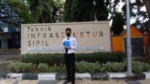 Lulusan Terbaik D4 ITS Evaluasi Pembuatan Pelat Bangunan