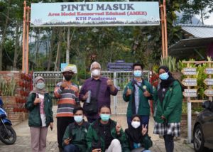KKN ITS Bantu Tingkatkan Kualitas Minyak Atsiri AMKE
