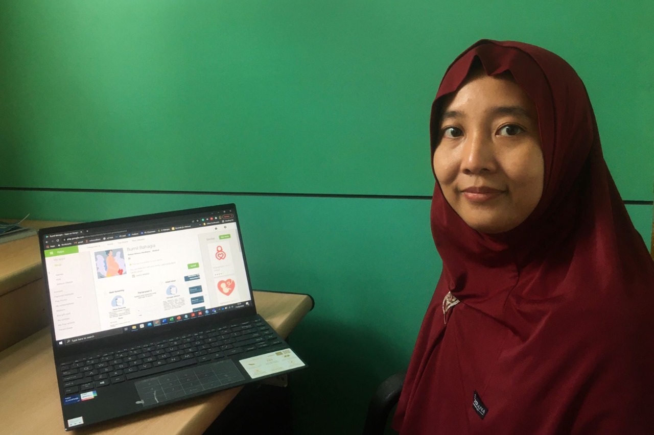 Dosen Pembimbing Proyek Aplikasi Bumil Bahagia, Retno Aulia Vinarti SKom MKom PhD