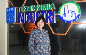 Kisah Inspiratif Dosen ITS yang Hobi Bersekolah