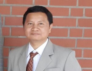 Prof Ir Gamantyo Hendrantoro MEng PhD selaku Ketua Tim Penyusun Proposal prodi Teknik Telekomunikasi ITS