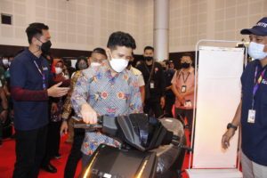GESITS Bersama ITS Automotive Team Meriahkan IIMS 2022