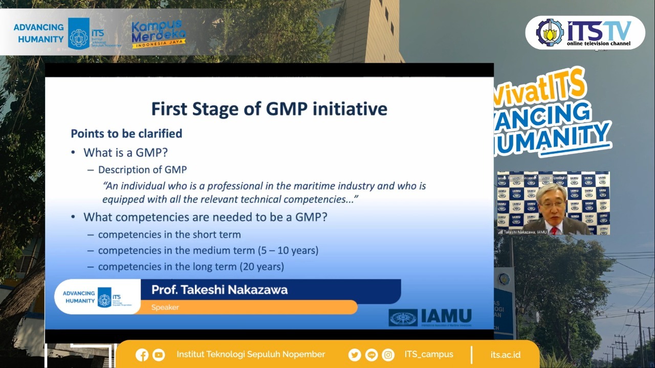 Executive Director of the International Association of Maritime Universities (IAMU) Prof Dr Takeshi Nakazawa saat menyampaikan materi terkait peningkatan keselamatan transportasi laut
