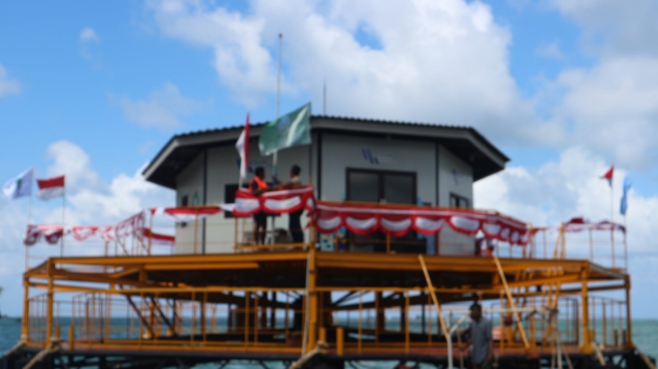 Tampilan Ocean Farm ITS (OFITS) dengan KJA yang sudah dilepaskan di kawasan perairan Sendang Biru, Kabupaten Malang