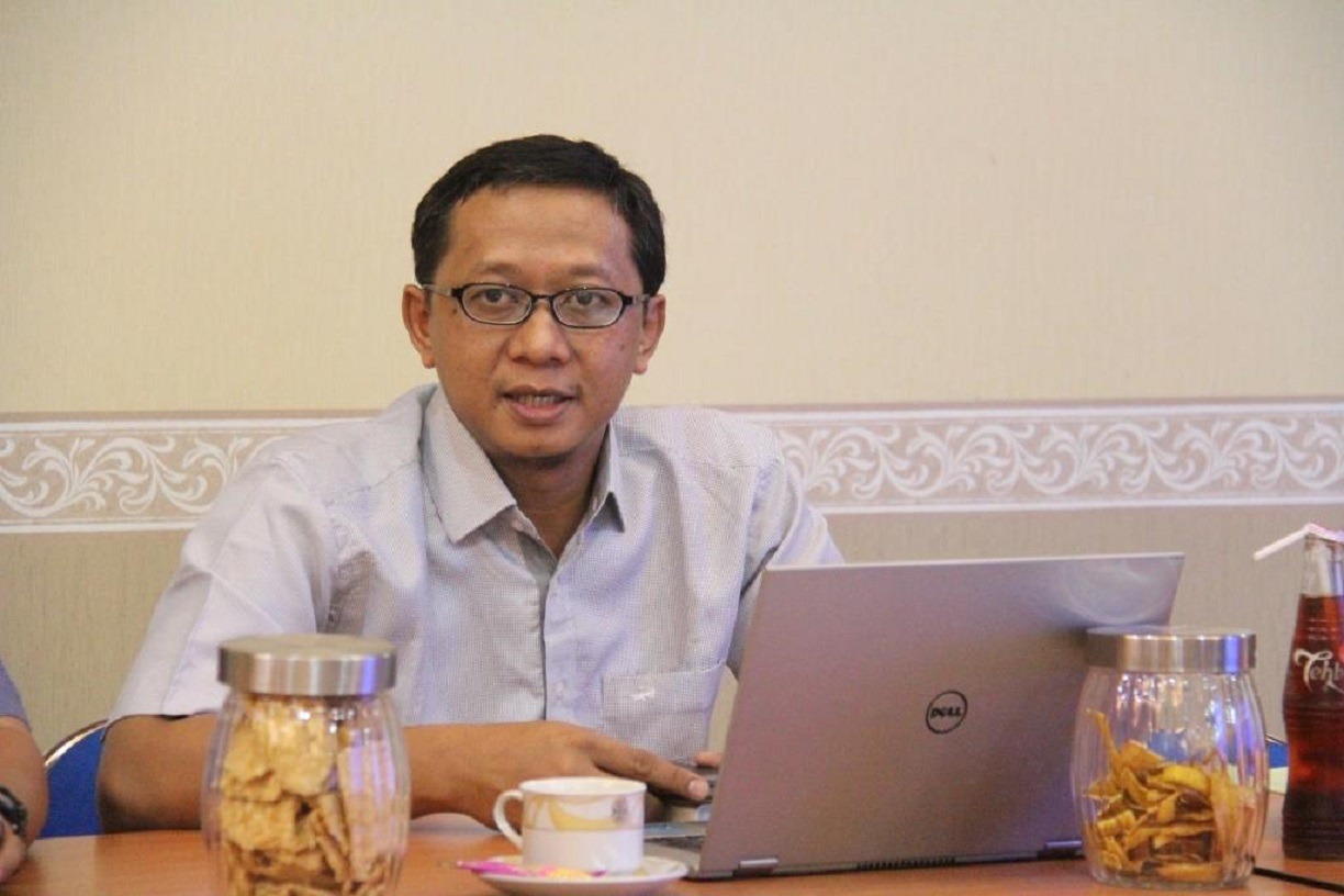 Pakar keamanan data dari ITS Bekti Cahyo Hidayanto SSi MKom