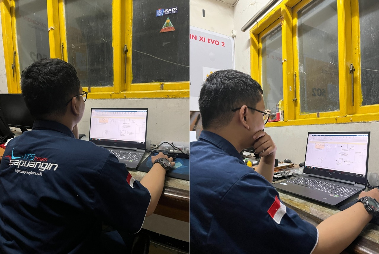 ITS Sapuangin team, while conducting an online simulation for The Start Race Mode system which consists of Automatic Pedal and Automatic Gear Shift