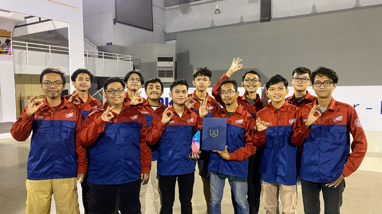 Bayucaraka ITS team in the Vertical Take-Off Landing (VTOL) division, The Soeromiber, managed to preserve the first place at FIRA Simul Cup 2022 competition for the Air Simulation category