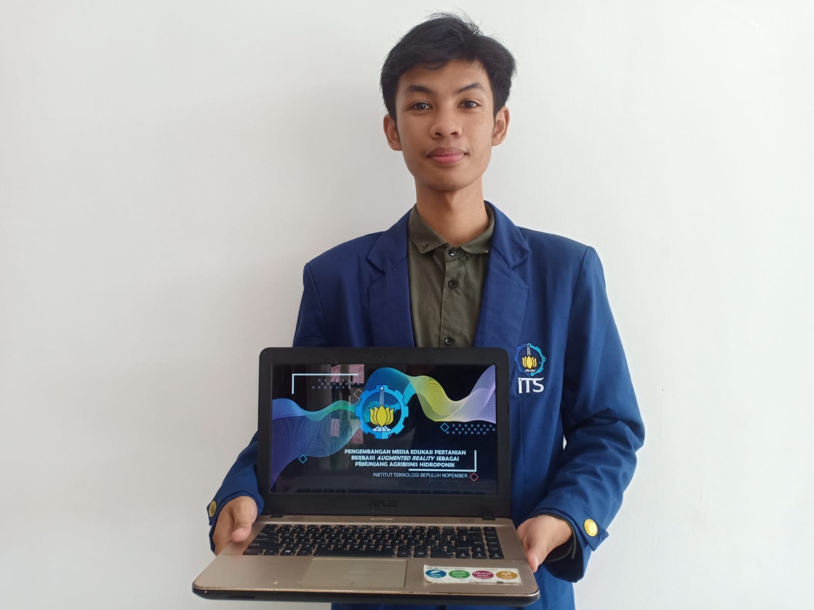 Arif Pawoko, mahasiswa Departemen Teknik Kimia, penggagas ide aplikasi edukasi pertanian berbasis augmented reality 