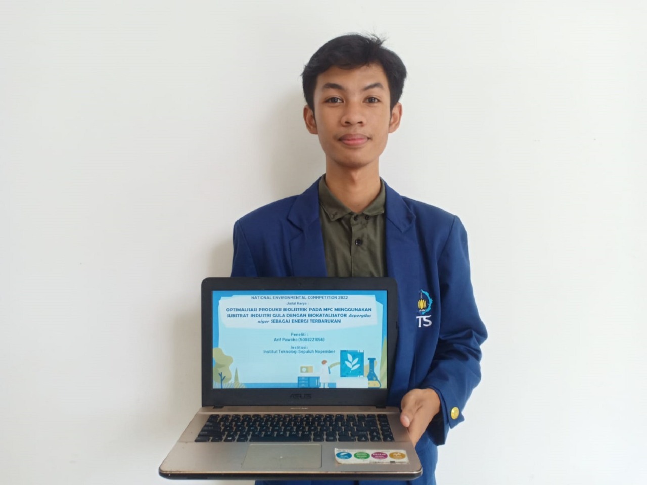 Arif Pawoko, mahasiswa ITS penggagas ide pengolahan limbah ampas tebu untuk optimalisasi biolistrik
