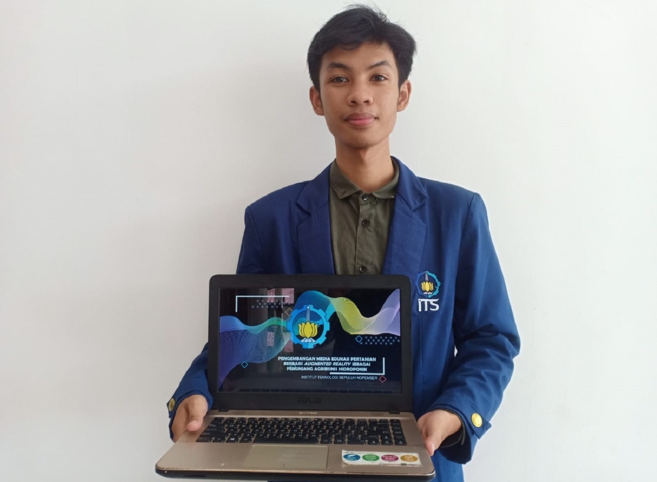 Arif Pawoko, mahasiswa Departemen Teknik Kimia ITS penggagas ide aplikasi edukasi pertanian untuk lahan yang terbatas