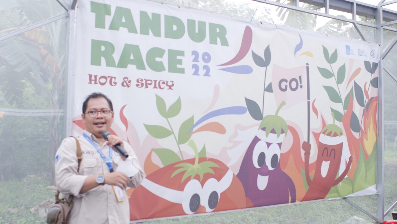 Ketua Pelaksana Tandur Race Ars Iwan Adi Indrawan ST MArs saat membuka final Tandur Race di Urban Farming ITS