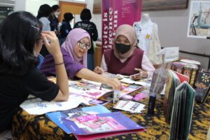 Kenal Lebih Dekat FDKBD ITS Lewat CREABIZ Open Day