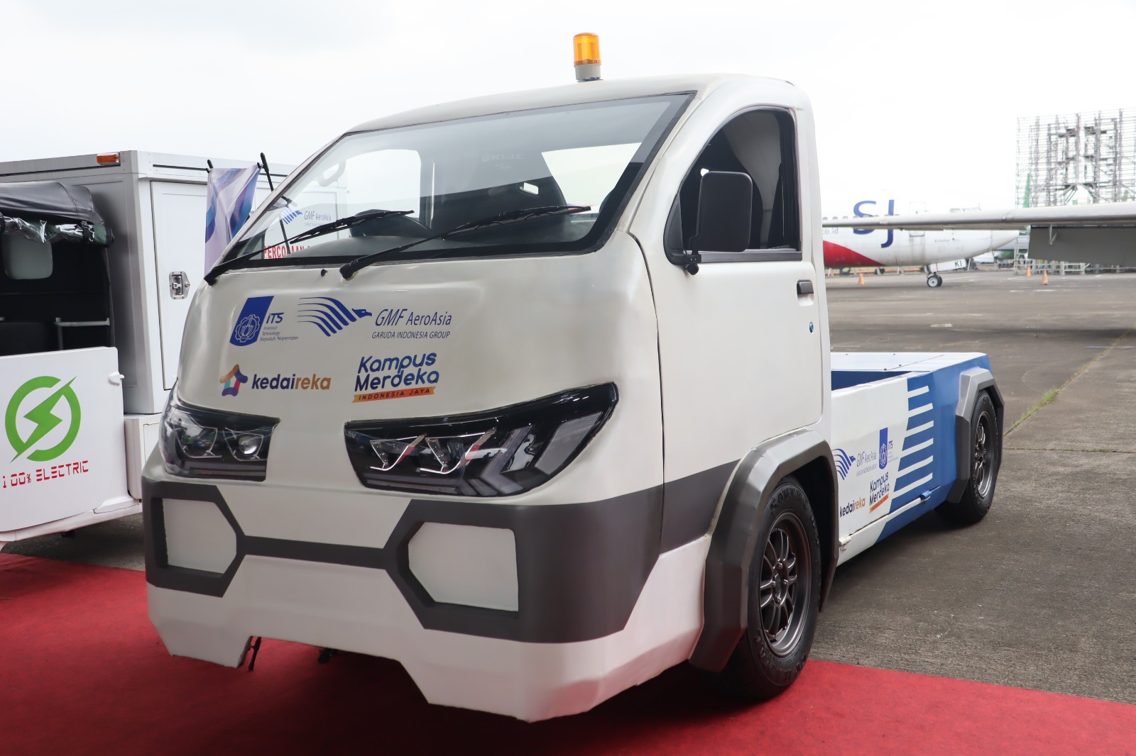 ITS dan GMF Ciptakan Ground Support Equipment Ramah Lingkungan - ITS News