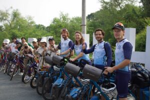 Bangkitkan Kesadaran Penggunaan Air Melalui Cycle for Water