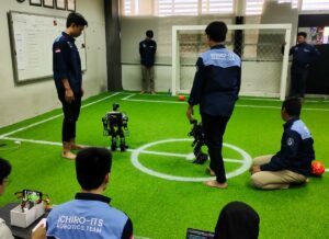 Tim Robot ITS Dominasi Juara Kontes Robot Indonesia 2023 Wilayah II