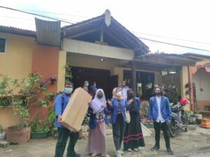Tim KKN ITS Perkenalkan Ilmu Falak Modern di Pesantren