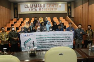 KKN Abmas ITS Rancang Dashboard Interaktif Guna Visualisasi Data