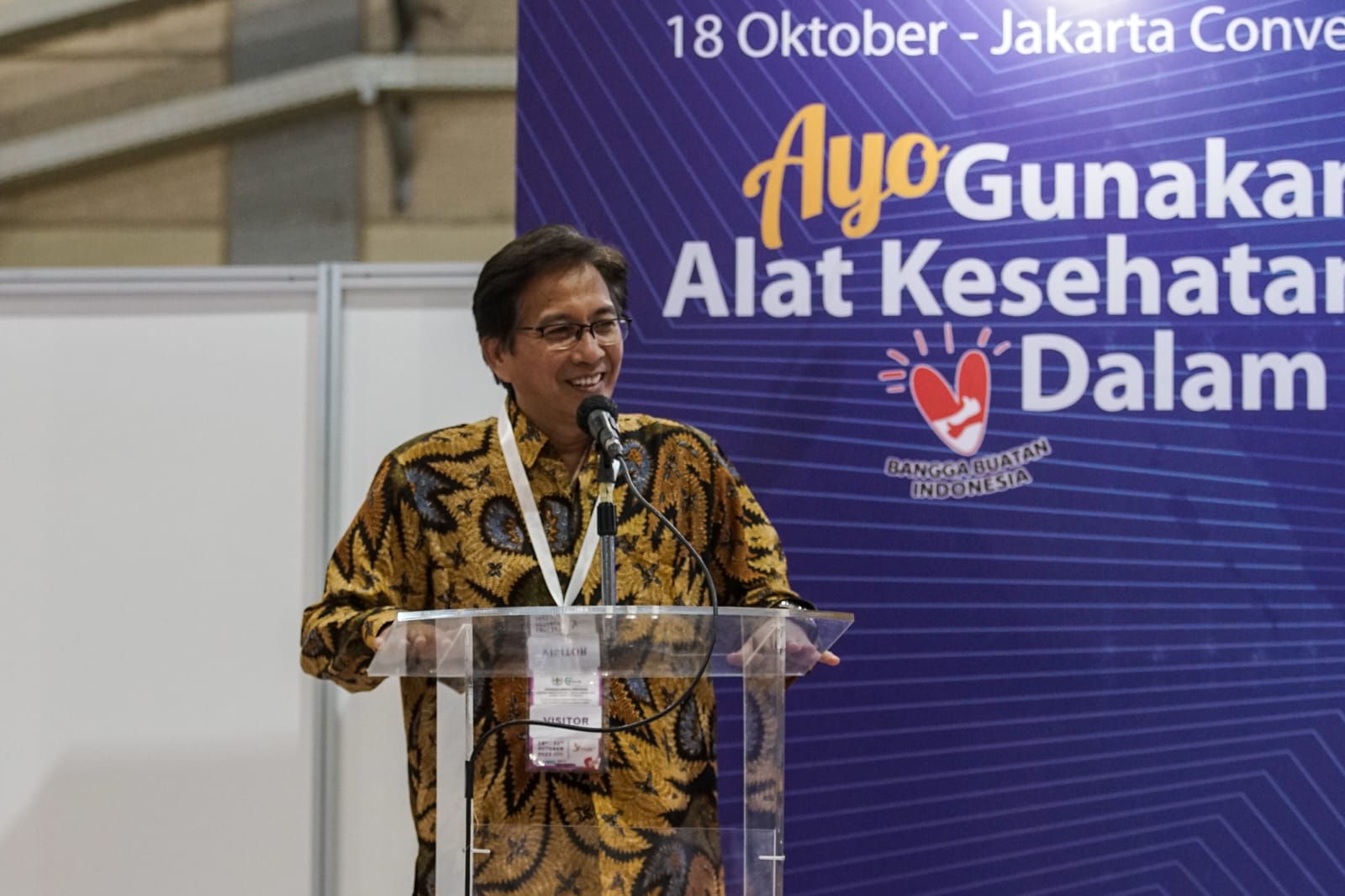 Gambar Rektor ITS Prof Dr Ir Mochamad Ashari MEng saat memberikan sambutan pada peluncuran Produk Alat Kesehatan Indonesia karya ITS di Jakarta