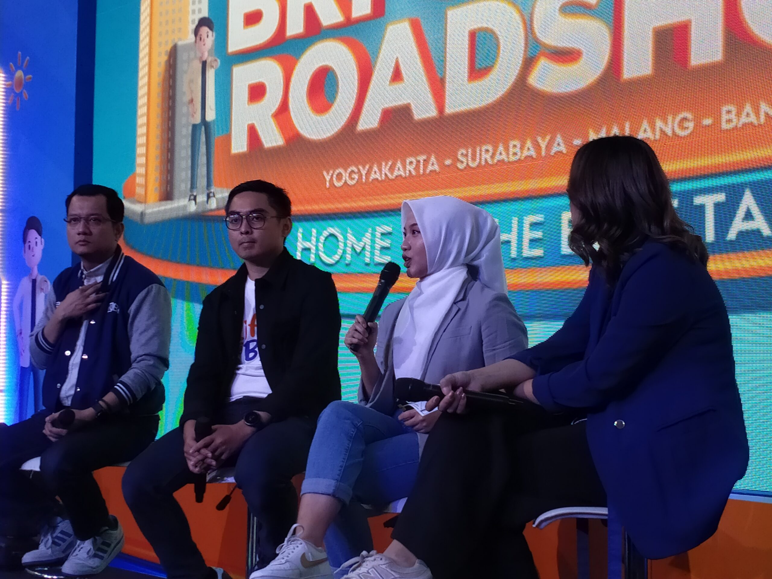 Gambar pemateri pada BCA Campus Roadshow