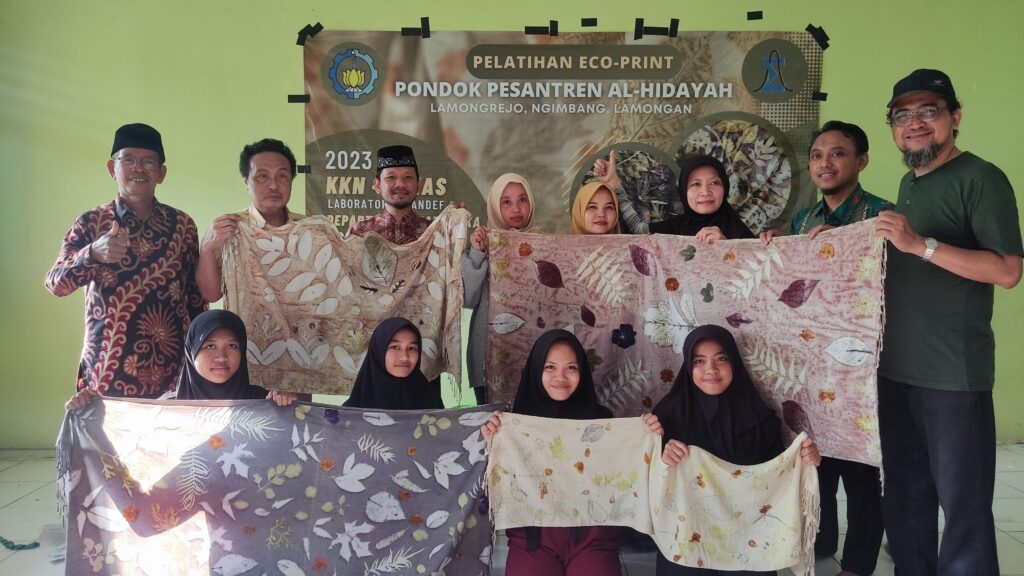 Gambar Karya Ecoprint Santri