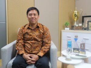 Gambar Prof Dr Harus Laksana Guntur ST MEng