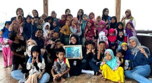 BIMITS Mengajar Salurkan Motivasi untuk Anak Prasejahtera