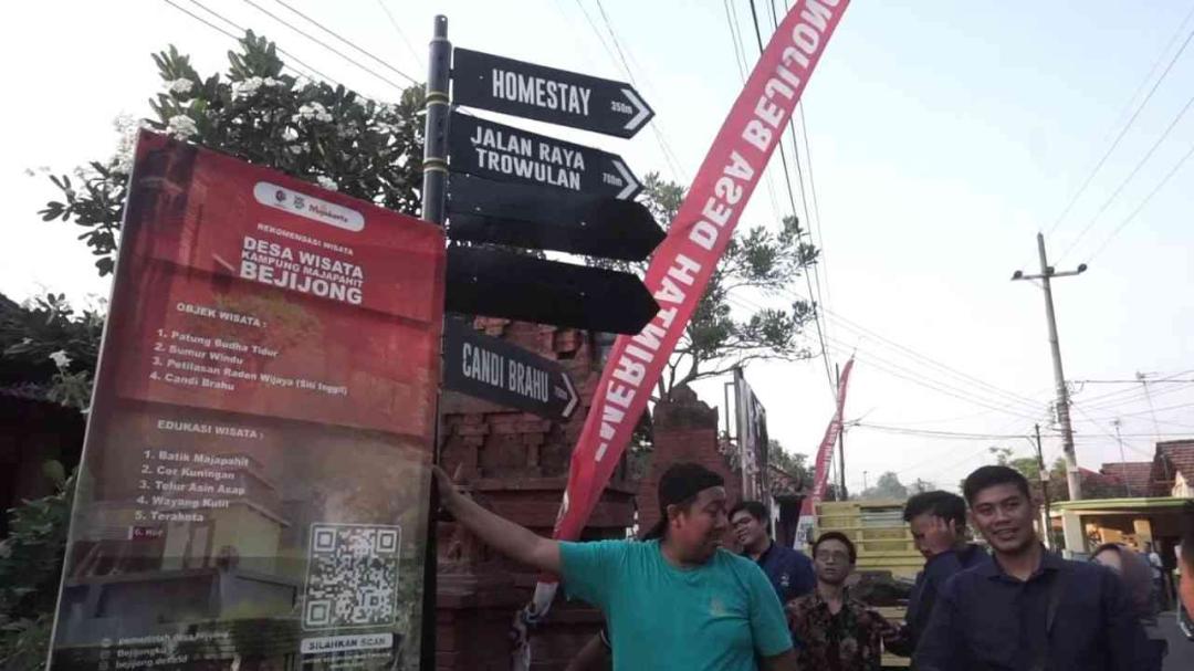 Potret salah satu petunjuk jalan yang telah dipasang