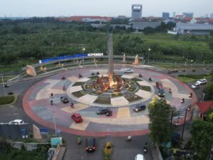 Salah satu bundaran gerbang untuk memasuki kawasan kampus ITS