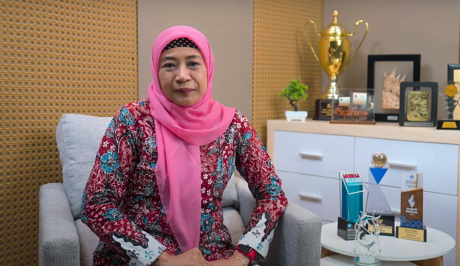 Bakal Calon Rektor (Bacarek) ITS periode 2024-2029 nomor urut 13, Prof Dr Eng Siti Machmudah ST MEng