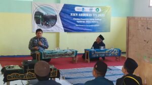 KKN ITS Inovasikan Keripik Pisang sebagai UMKM Pesantren