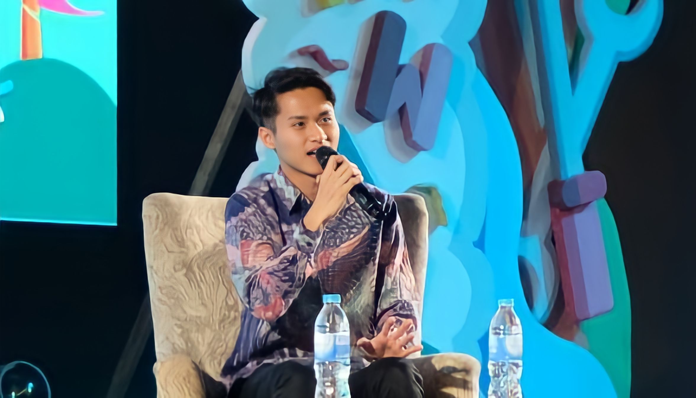 Potret Leonardo Edwin saat berikan materi pada ITS Fairground ILITS 2024